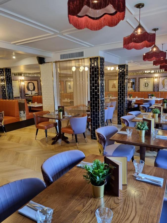 Hotel Cromwell סטבנאייג' מראה חיצוני תמונה