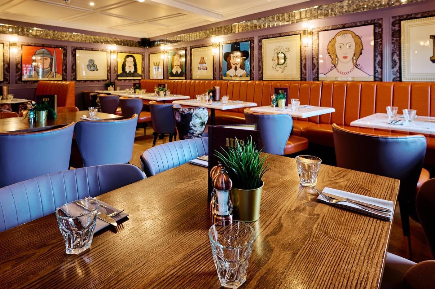 Hotel Cromwell סטבנאייג' מראה חיצוני תמונה