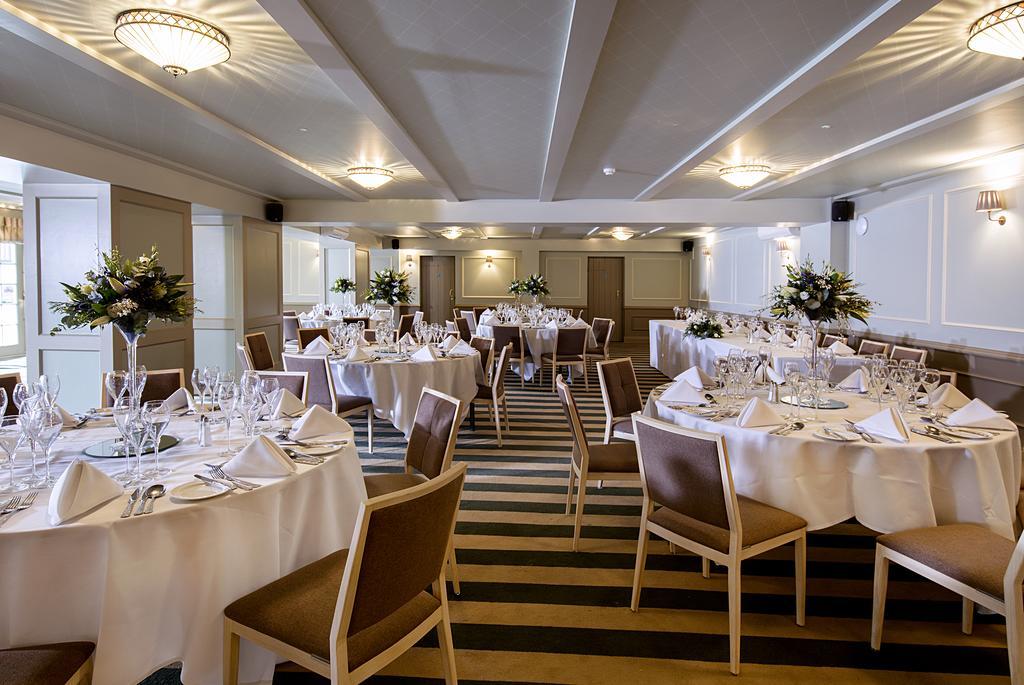 Hotel Cromwell סטבנאייג' מראה חיצוני תמונה
