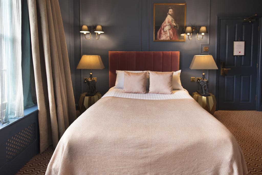 Hotel Cromwell סטבנאייג' מראה חיצוני תמונה