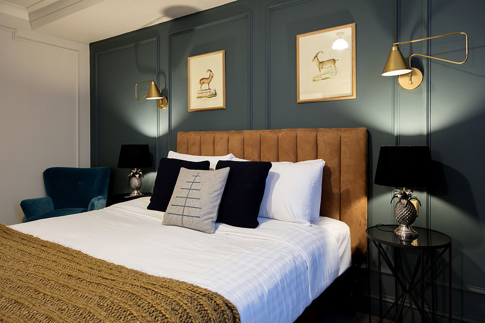 Hotel Cromwell סטבנאייג' מראה חיצוני תמונה